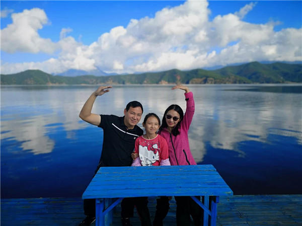 1602572301229746dd6y.jpg 戰”疫“伉儷 合影.jpg